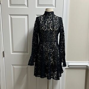 Airlie women’s high end Black Lace Long Sleeve Dress size 6 #346